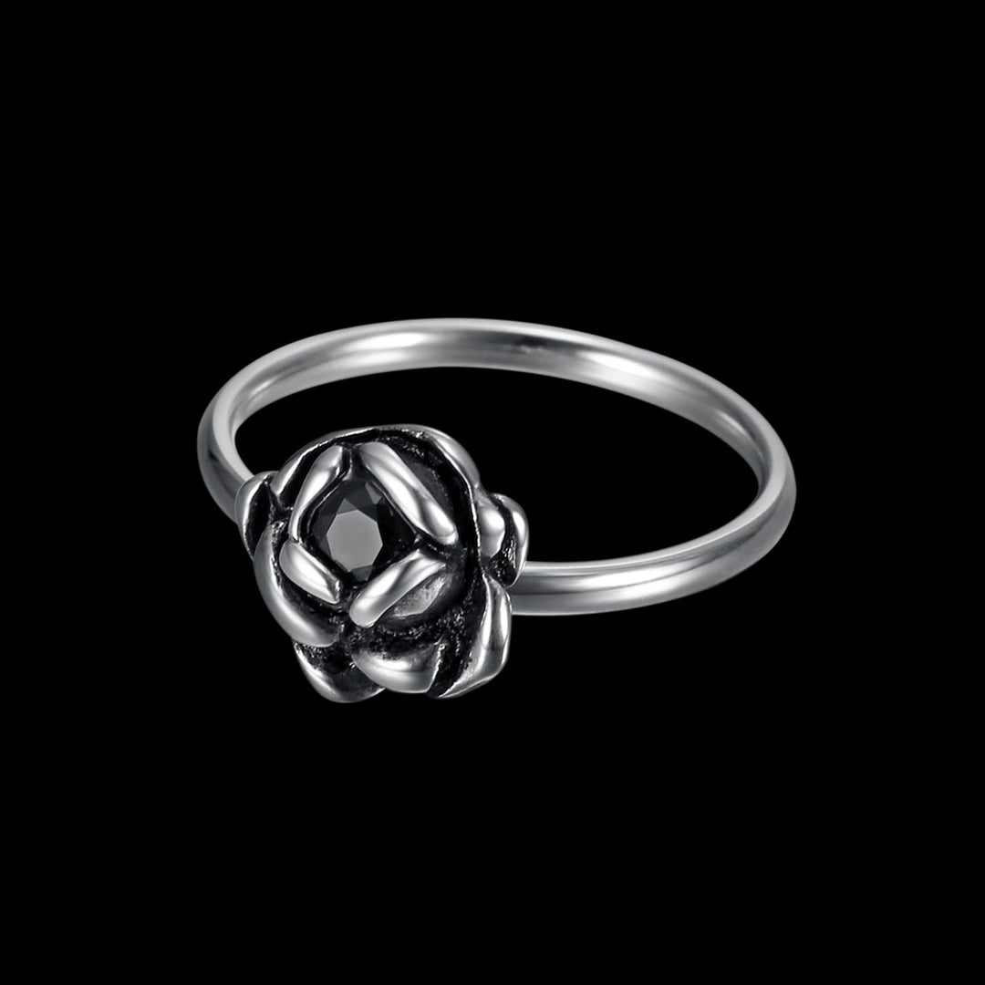 ROSE STONE KNUCKLE RING