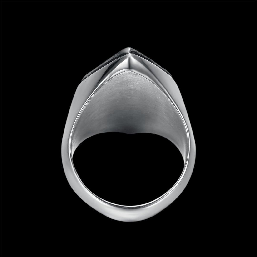 NO. 8 BIKER RING